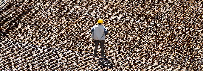 Das Eisen liegt, jetzt fehlt nur noch der Beton.