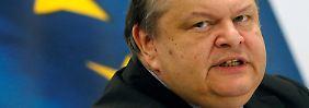 Griechenlands Kassenwart Evangelos Venizelos kämpft um das Geld seiner Landsleute.