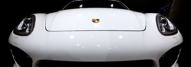 Lockere Scheinwerfer am Cayenne: Porsche ruft 100.000 Autos zurück