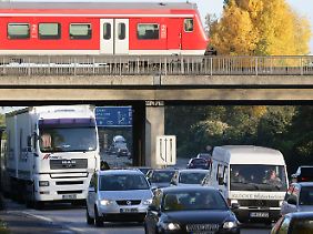 Der Weg zur Arbeit ist schon wieder teurer geworden.