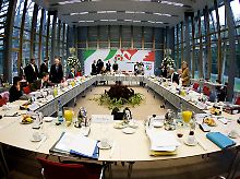 Eine hektischer Abend: Die NRW-Vertetung ist Hort der unterschiedlichsten Gerüchte.