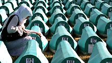 Beim Massaker von Srebrenica sind über 7000 Menschen getötet worden.