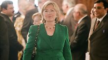 US-Außenministerin Clinton nach ihrer Ankunft in Islamabad.