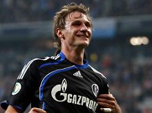 Benedikt Höwedes traf doppelt für "Königsblau"