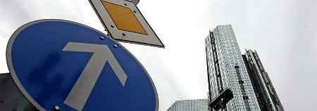 Für die Deutsche Bank geht es wieder deutlich nach oben - ausgerechnet mit Hilfe des Investmentbankings. 