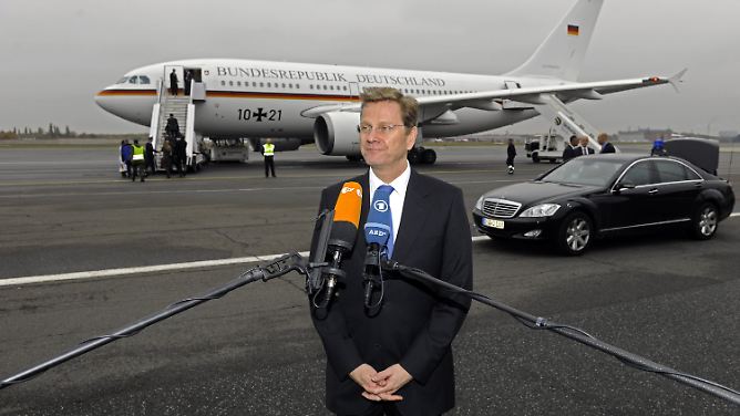 "Have a nice day!": Westerwelle in Brüssel