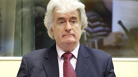 Karadzic warf der Staatsanwaltschaft vor, sein Verfahren manipulieren zu wollen. 