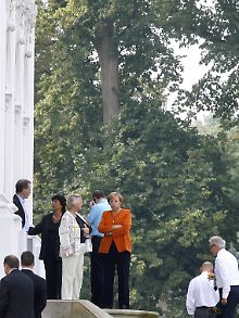 Bei besserem Wetter zog es die Vorgängerregierung auch nach draußen.