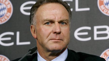 Nach eigenen Angaben nicht nachtragend: Bayern-Boss Karl-Heinz Rummenigge hegt keinen Groll gegen Rebell Philipp Lahm.