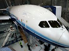 Wartet immer noch auf seinen Erstflug - jetzt allerdings mit verstärkten Flügeln: Der Boeing 787 Dreamliner.