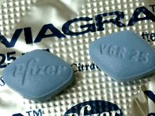 In Viagra ist der Wirkstoff Sildenafil enthalten. 
