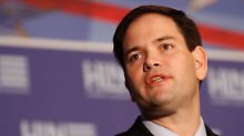 Marco Rubio beißt in den sauren Apfel: Er unterstützt Mitt Romney.