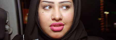 Rosanna al-Yami wurde im islamischen Königreich Saudi-Arabien durch den Skandal um eine Sex-Reportage über Nacht bekannt.