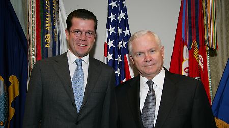 Zu Guttenberg und Gates wollen den gemeinsamen Erfolg in Afghanistan. 