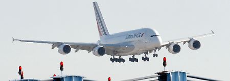 Von Paris nach New York : A380-Linienflug über den Atlantik