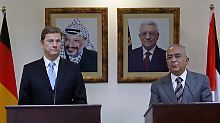 In Ramallah traf Westerwelle mit dem palästinensischen Ministerpräsidenten Fajad zusammen und mahnte auch hier Zugeständnisse an.