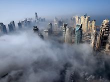 In Dubai zieht Nebel auf.