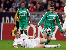 Teilweise war der Ball hart umkämpft.