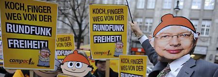 Proteste gegen Roland Koch.
