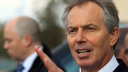 Blair habe versucht, Kritik an der geplanten Irak-Invasion zurückzuhalten, schreibt die "Mail on Sunday".