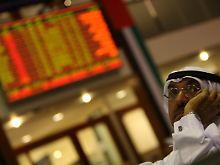 Ungewohnter Anblick an der Dubai Stock Exchange: Trauriger Investor.