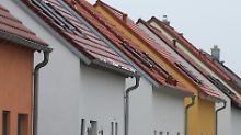 Beim Kauf eines Eigenheims sollte man energetische Aspekte berücksichtigen.