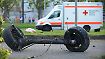 Dramatischer Unfall in Hannover: Auto rast in volle Haltestelle