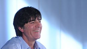 Gute Laune unter Palmen: Jogi Löw ist "tiefenentspannt"