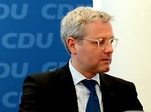 R&ouml;ttgen vom Podest gesto&szlig;en: CDU streitet &uuml;ber NRW-Desaster
