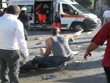 Bombe explodiert vor Schule: