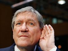 Holbrooke umwirbt Deutschland für einen stärkeren Beitrag zu Afghanistan.