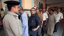 Warteschlangen und Boykott: Ägypter wählen neuen Präsidenten