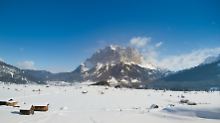 Käsespätzle und Tourenski: Winteridylle im Ostallgäu