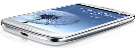 Das Samsung Galaxy S3 kommt in Deutschland mit vorinstalliertem n-tv Widget auf den Markt.