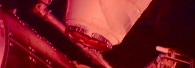 Erstes Rendezvous im All: "Dragon" ist angekommen