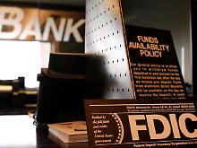 Die Belastung für die FDIC bleibt hoch. 