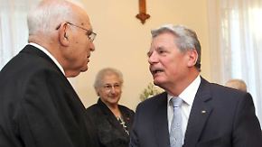 Gespräche mit Überlebenden des Holocausts: Gauck vertieft Freundschaft mit Israel