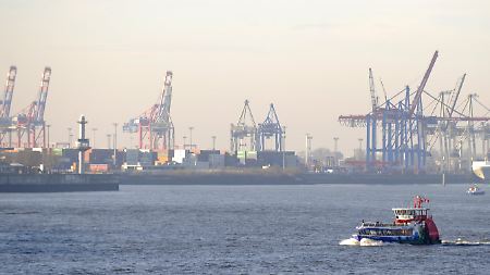 Im Hamburger Hafen.