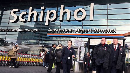 Wie konnte der Sprengstoff an Bord gelangen? Der Flughafen Schiphol in Amsterdam.