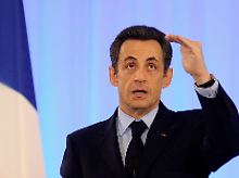 Sarkozy macht ein neues Fass auf.
