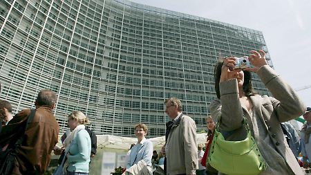 Eigentlich eine gut bewachte Touristenattraktion: Das Berlaymont-Gebäude, der Hauptsitz der EU-Kommission in Brüssel.