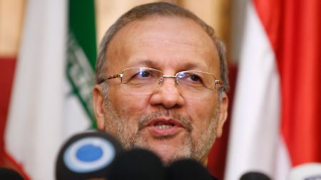 Irans Außenminister Manuchehr Mottaki: Innenpolitisches Ablenkungsmanöver?