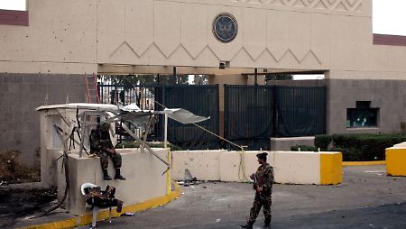 Die Tore der US-Botschaft in Sanaa bleiben vorerst geschlossen.
