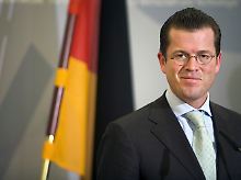 Guttenberg will den Fokus auf zivile Aufgaben lenken.