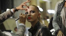 Heute wird kein Blei mehr im Make-up benutzt. 