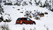 Im Schnee hat das Suzuki SX4 einen ordentlichen Eindruck hinterlassen. Er kämpft sich gut durch die weiße Pracht.