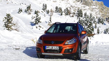 City-Boy oder Land-Ei? Der Suzuki SX4 zeigt sich flexibel.