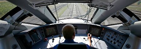 Im Cockpit des AGV: Die ICE-Alternative aus Frankreich.