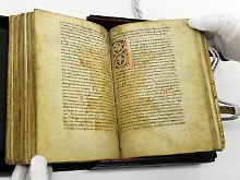 Die Handschrift des Nibelungenliedes stammt aus dem 13. Jahrhundert.
