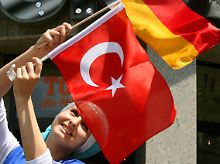 Jungen Türken soll die Rückkehr nach Deutschland erleichtert werden.